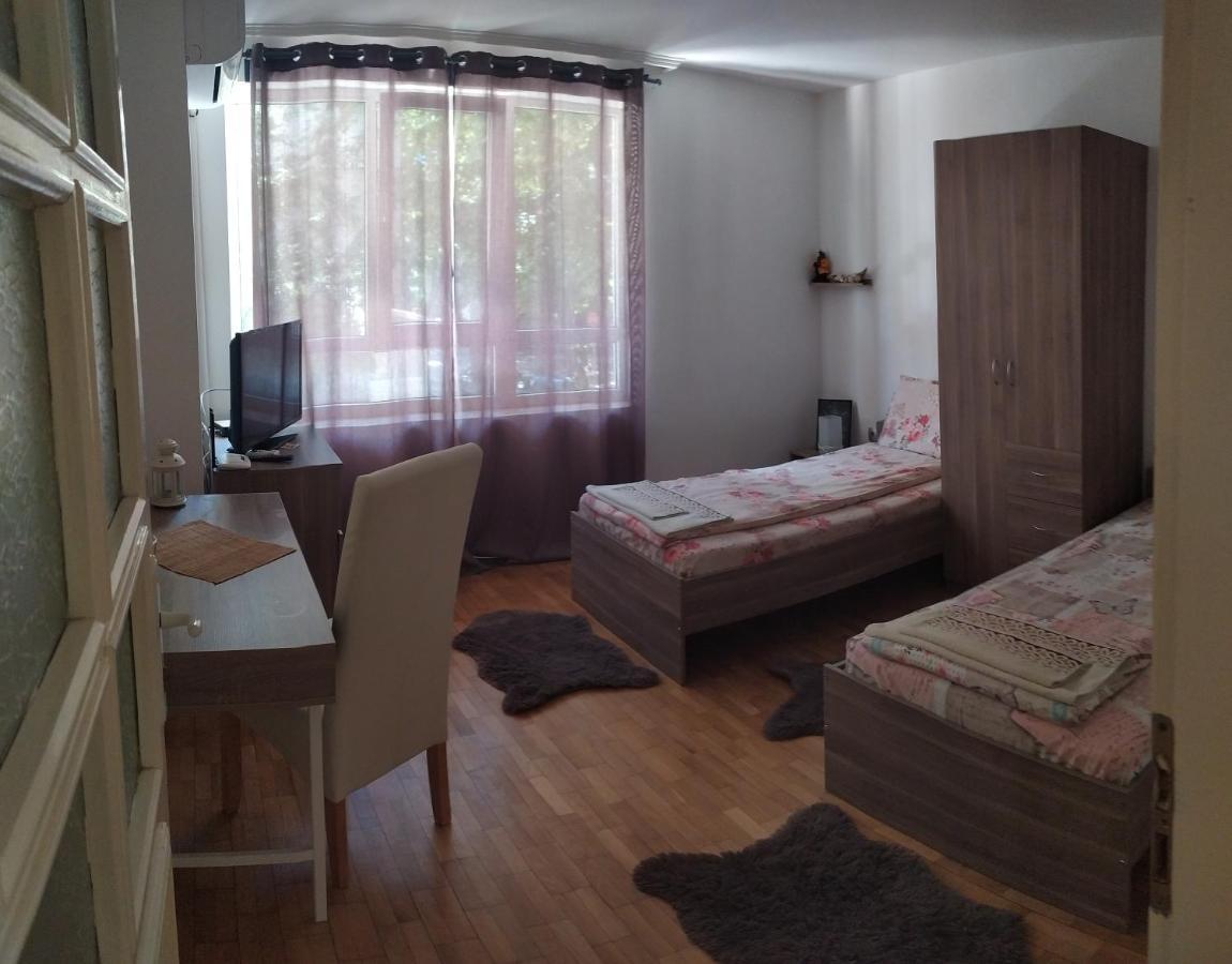 Apartament Bogoslovovi Varna Extérieur photo