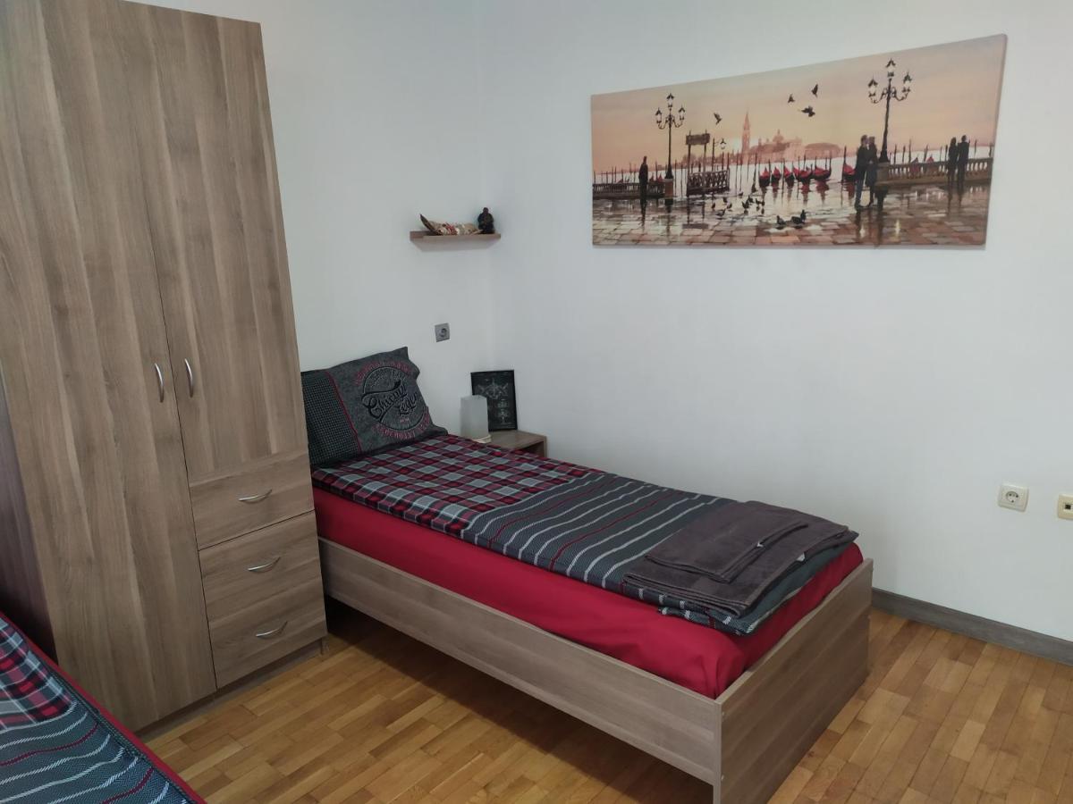 Apartament Bogoslovovi Varna Extérieur photo